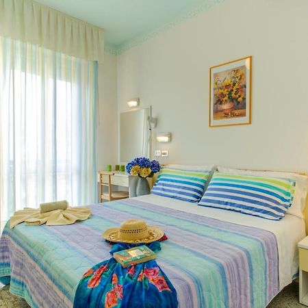 Hotel Puppi Cattolica Buitenkant foto